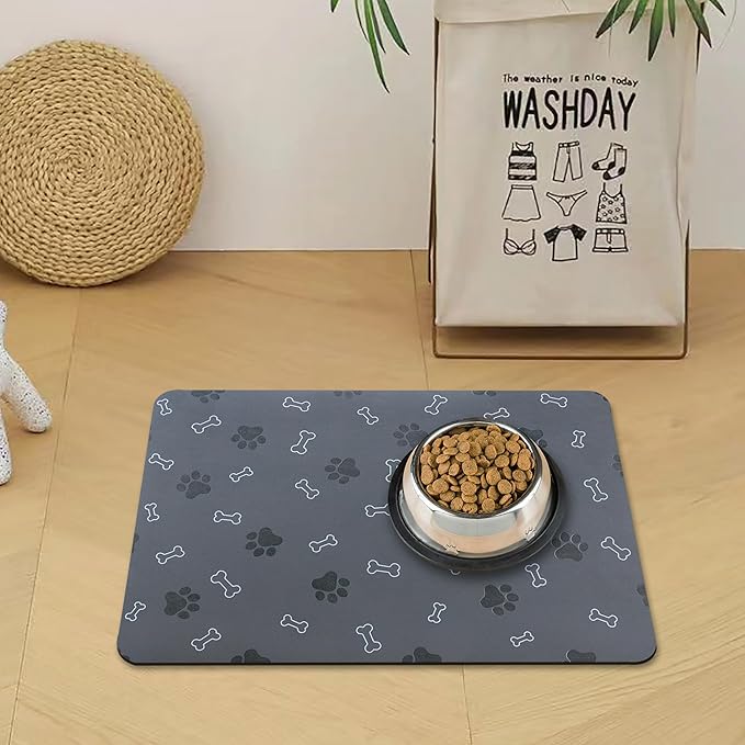 Pet Cat Dog Food Mat Non Slip Mat for Dog Water Bowl Mat Quick Dry Absorbent Cat Feeding Mat, 18.1 * 11.8 in, Red