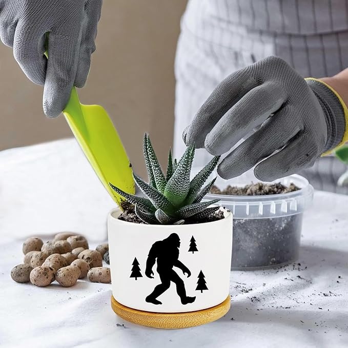 Window Garden Bigfoot Planter Pots,Bigfoot Gifts for Women/Men/Housewarming/Wedding/Festival Birthday Gifts Planter Pots,Outdoors/Indoors,Window Decor,Garden Decor,Yard Decor,Home Decor,Office