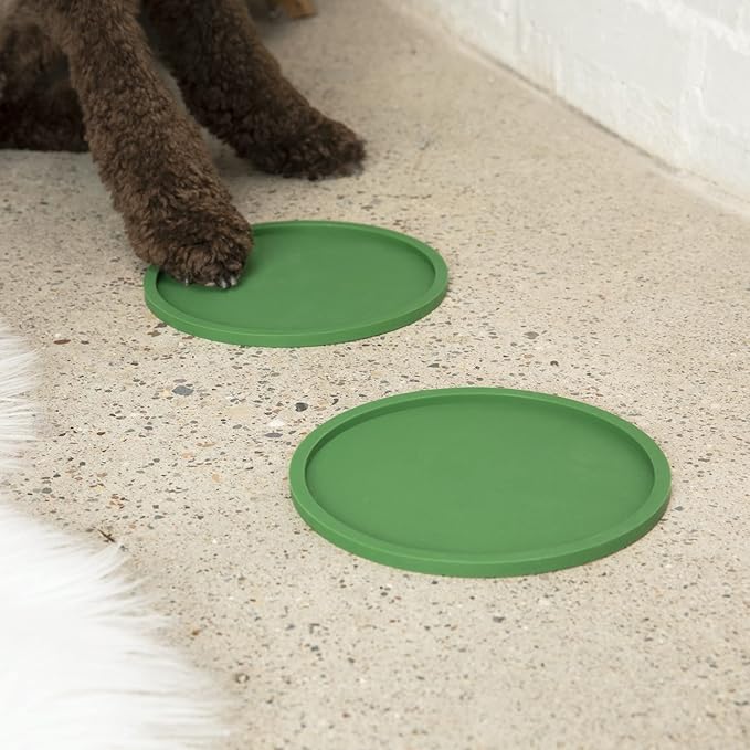 Waggo Habit Silicone Dog Placemat – Set of 2 Modern Heavyweight Silicone Dog Food Mats, Dishwasher Safe, Non-Slip, Solid Color – Black (Medium, 7")