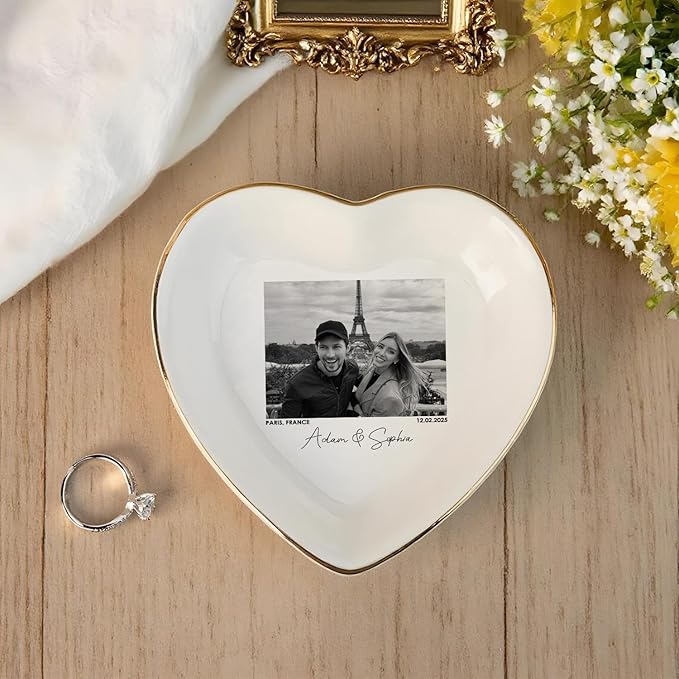 Custom Couple Portrait Photo Ring Dish, Personalized Picture Trinket Tray, Engagement Ring Dish, Wedding Jewelry Tray Keepsake Valentines Gift for Her Him Wife Husband