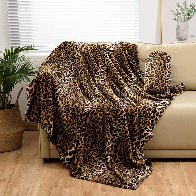 Bnuitland Leopard Print Fleece Flannel Throw (50x40inch) with Storage Pouch, 300 GSM Double Sided Lightweight for Bed Sofa Travel, Super Soft Fuzzy Fluffy Cheetah Print Blanket for Babys/Kids/Pets