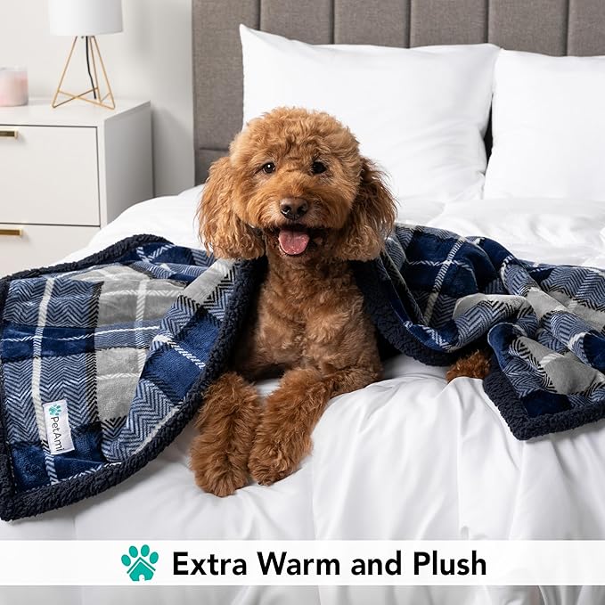 PetAmi Dog Blanket for Medium Large Dogs, Pet Bed Blanket Cat Puppy Kitten, Fleece Furniture Couch Cover Protector Sofa Car, Soft Sherpa Dog Throw Plush Reversible Washable, 40x60 Plaid Navy Blue