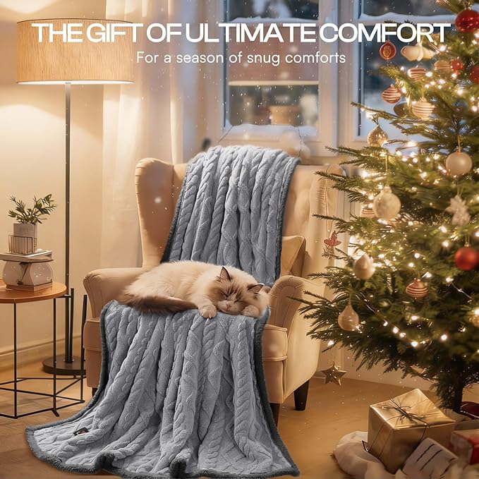 Luciphia Waterproof Pet Blanket, Liquid Pee Proof Dog Blankets for Sofa Bed Couch, Reversible Sherpa Fleece Furniture Protector Cover for Small Medium Large Dogs Cats,Light Grey Small（40" x 28"）