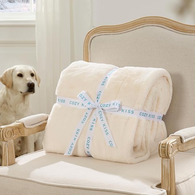 Waterproof Pet Blanket, Ultra Soft Luxury Faux Fur Throw Blanket for Couch, Cozy Warm Plush Blanket for Sofa Bedroom Living Room, Liquid Pee Proof for Large Dog or Cat, 30x40 inch, Cream