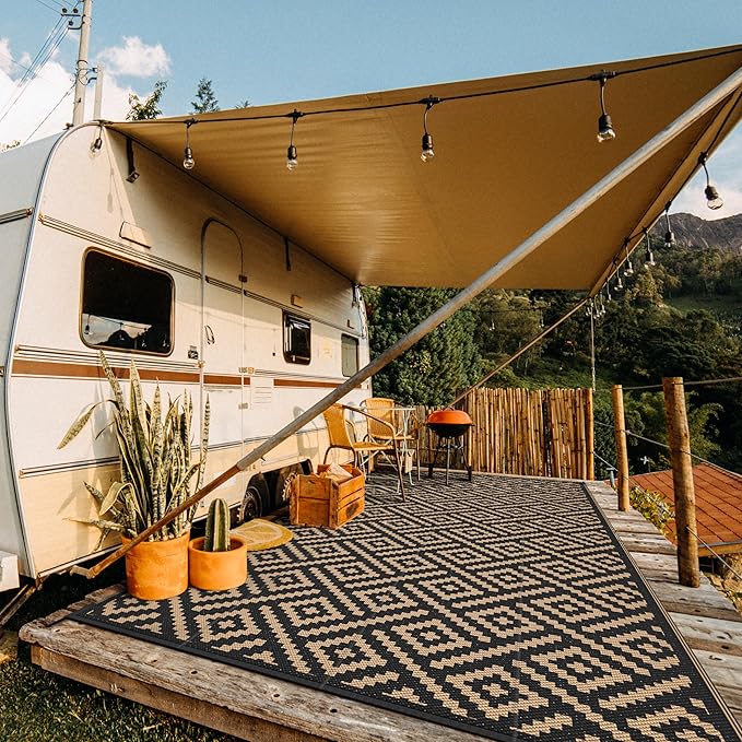 GENIMO Outdoor Rug Waterproof, 10' x 20' Reversible Plastic Straw Rugs, Lightweight Large RV Camping Mat for Patio, Deck, Camper, Balcony, Backyard, Picnic, Black & Brown